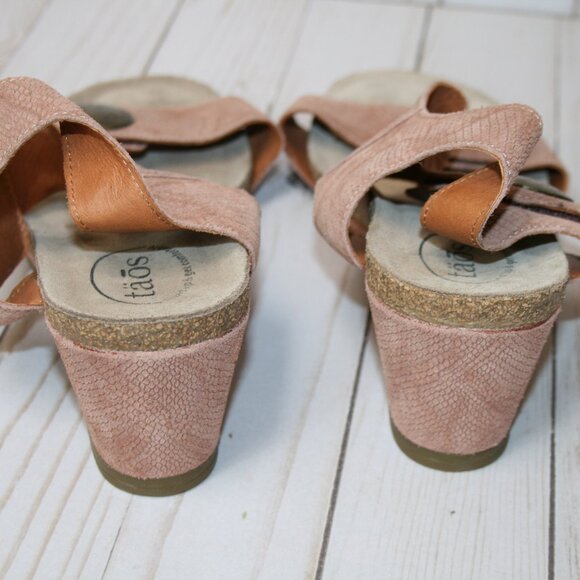 Taos Footwear Women's Carousel 3 Wedge Sandal - Picture 5 of 5